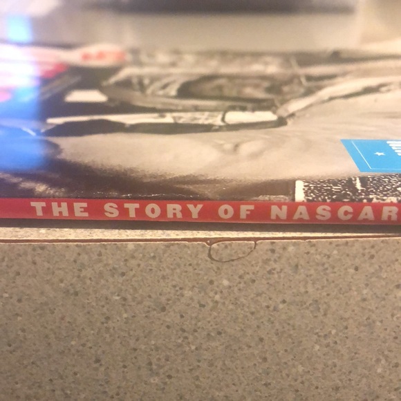 NASCAR - The Story of NASCAR 75th Anniversary Edition - Magazine - 4/17/23 - New - Picture 5 of 5